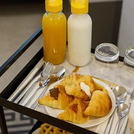 Erreggi Luxury Nocleg ze śniadaniem *