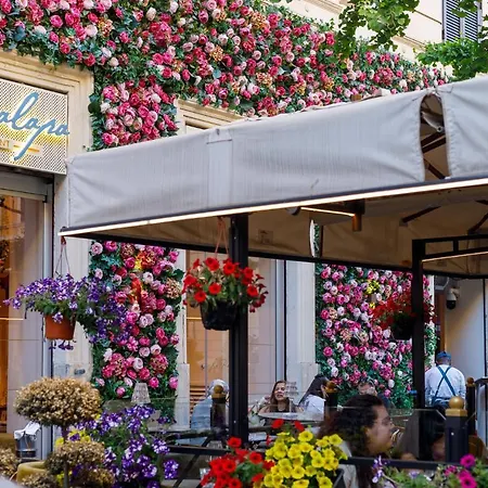 Erreggi Luxury Rzym