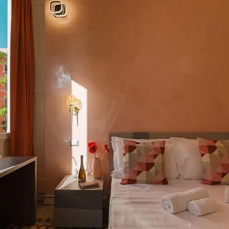 Erreggi Luxury Rome